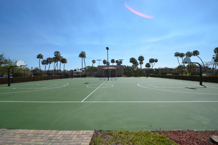 HERON BAY 4 - Residential