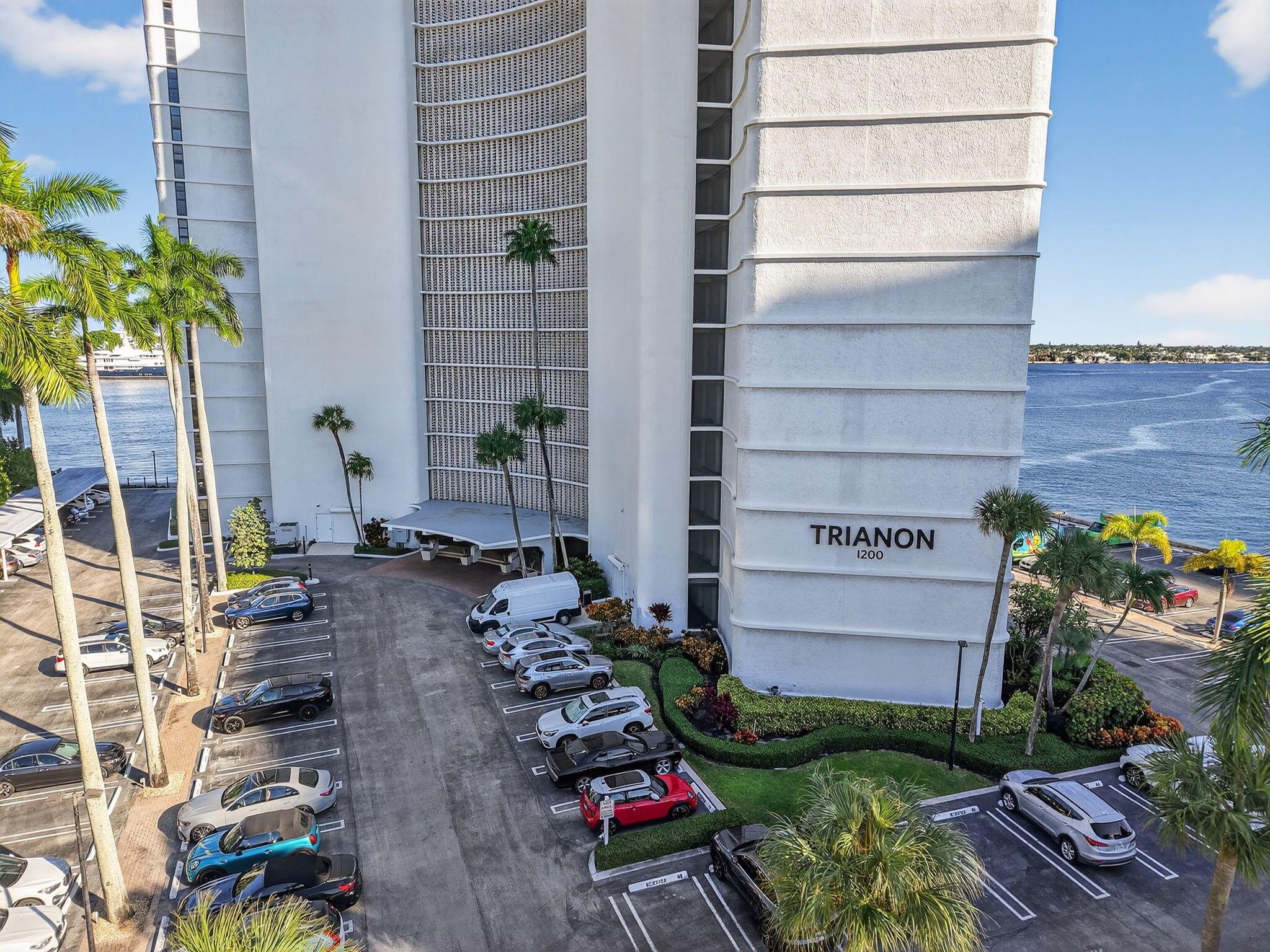 TRIANON CONDO - Residential