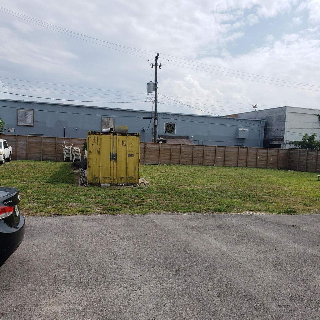 Photo of 5742 Washington Street, Hollywood, FL 33023 (MLS # B26028057)