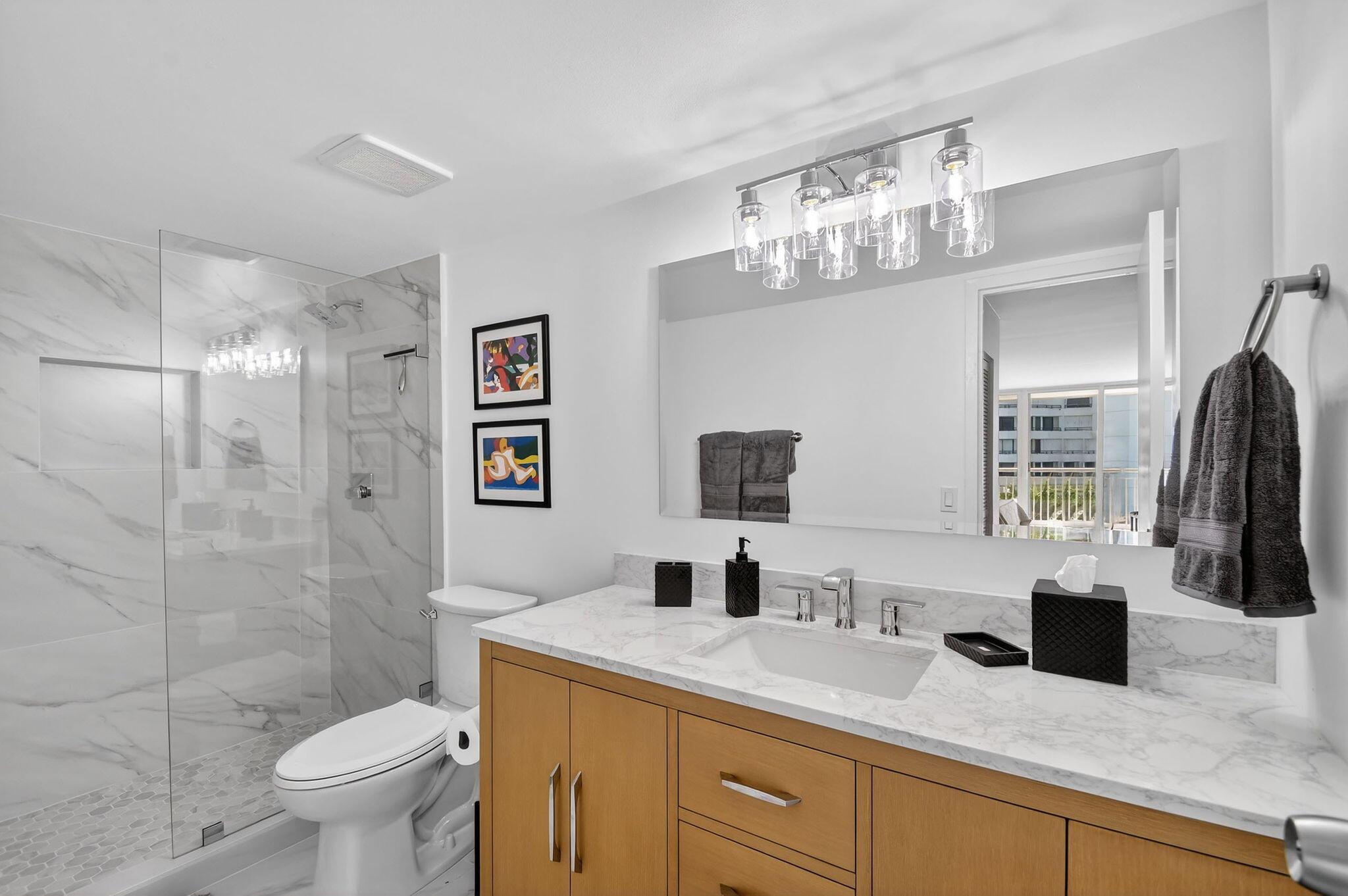 BARCLAY CONDO - Residential Lease