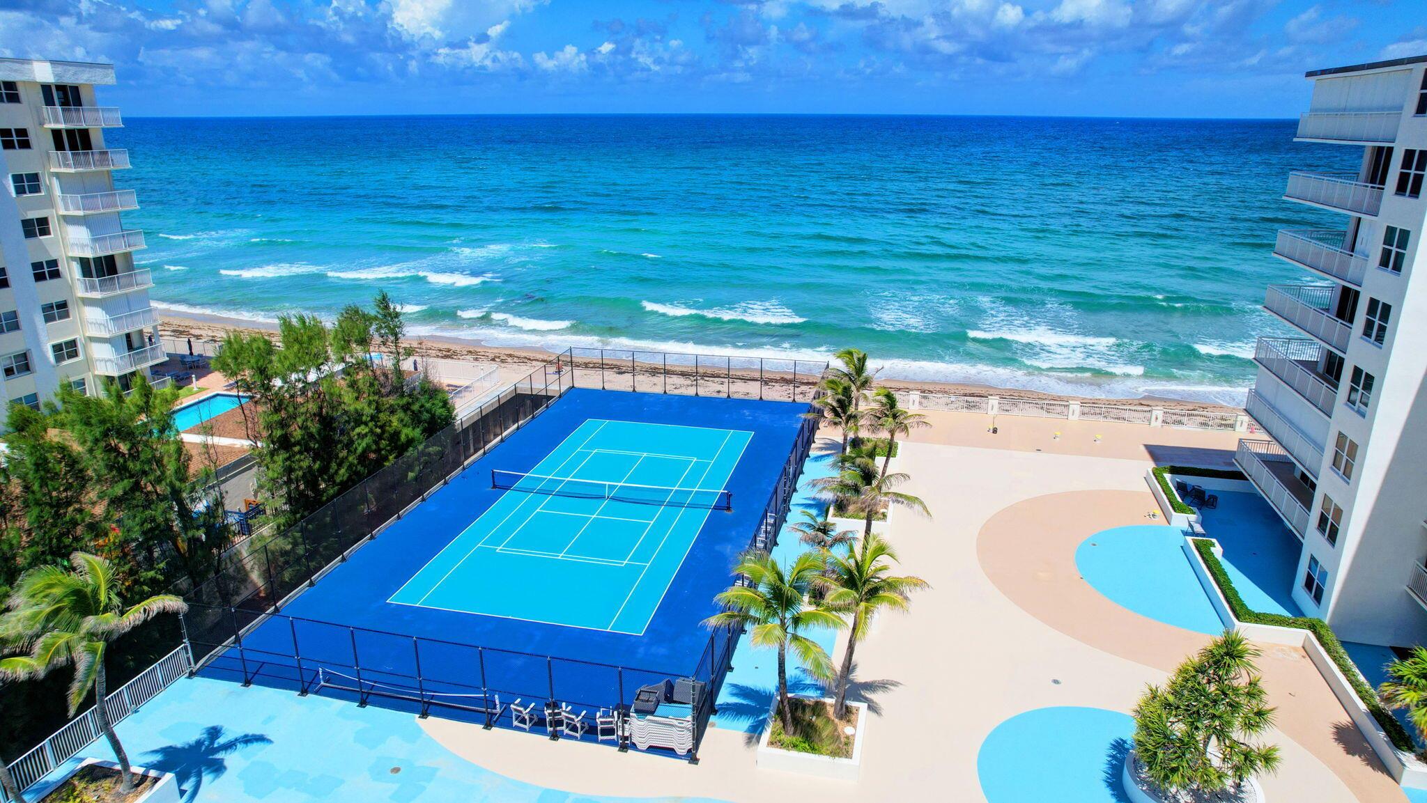 BARCLAY CONDO - Residential Lease