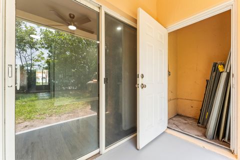 Tiny photo for 205 S Santa Catalina Circle #205, North Lauderdale, FL 33068 (MLS # B26016241)