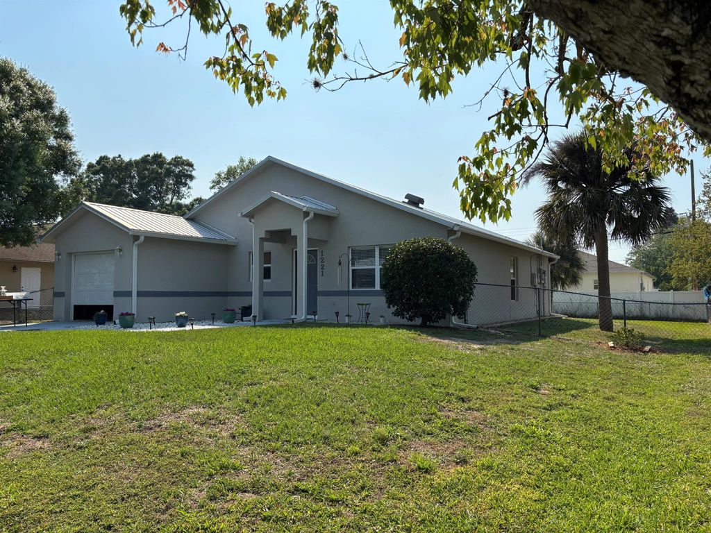 Photo of 1221 Seahouse Street, Sebastian, FL 32958 (MLS # R11075198)