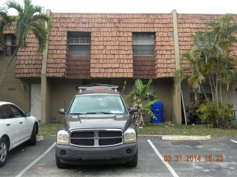 5041 SW 13th Ct North Lauderdale FL 33068