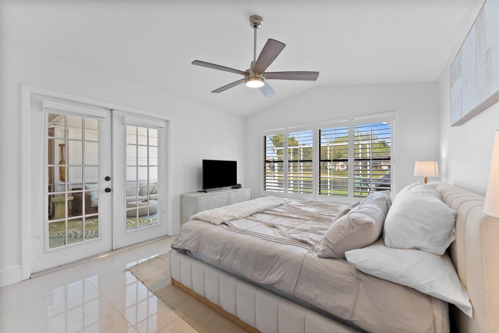 THE LAKES - Residential Lease