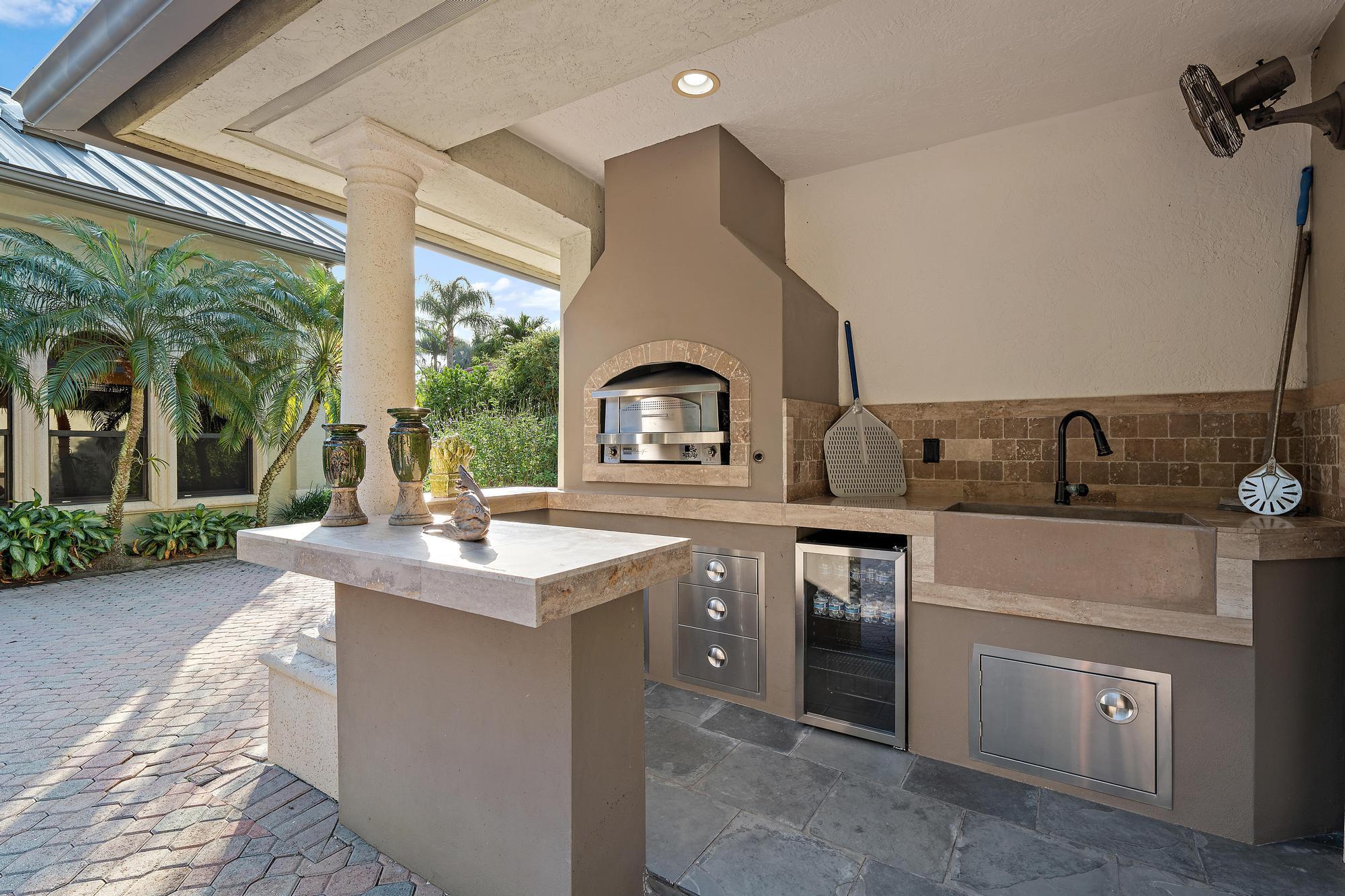 JUPITER RIVER ESTATES - Residential
