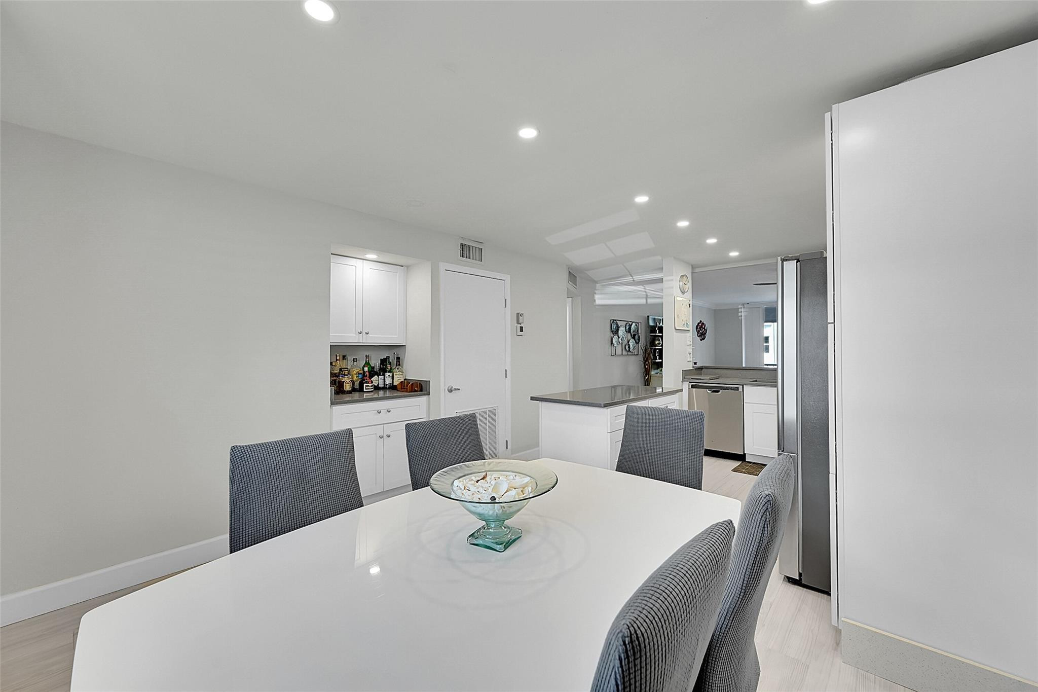 777 S Federal Highway E107