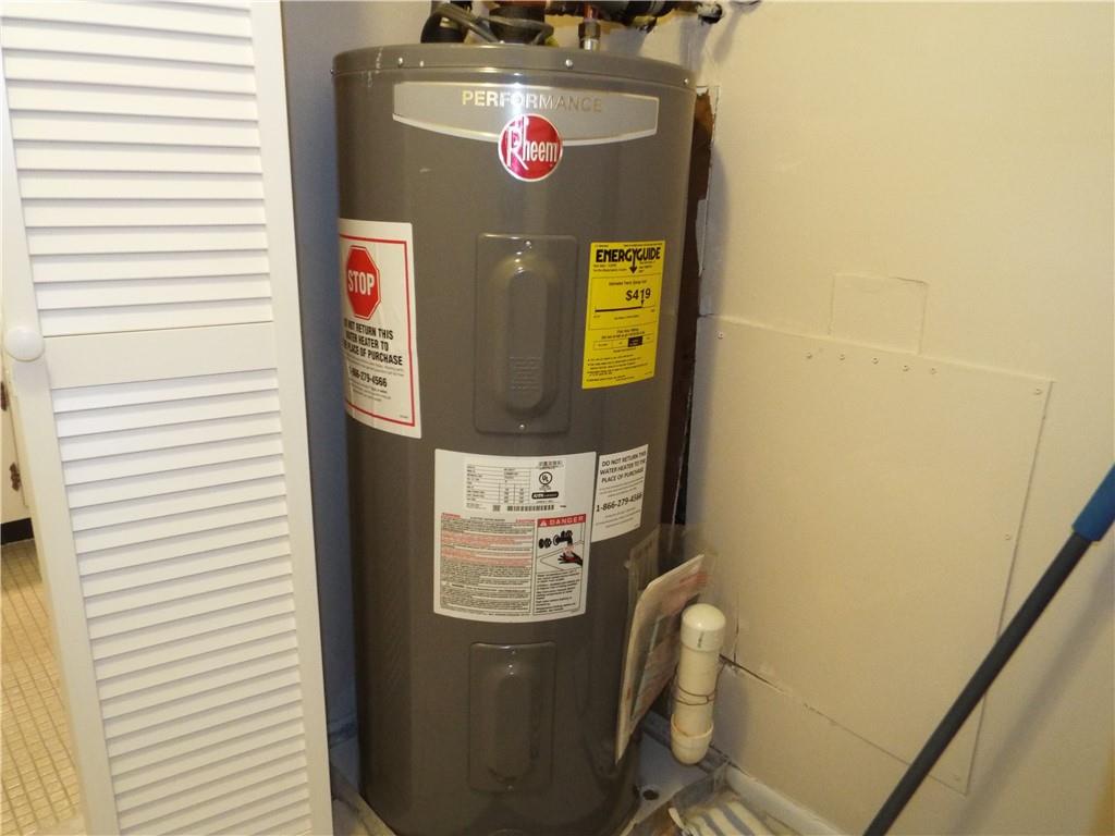 PALM AIRE COUNTRY CLUB - Residential