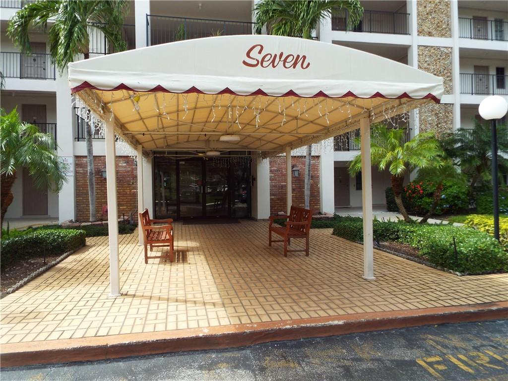 PALM AIRE COUNTRY CLUB - Residential