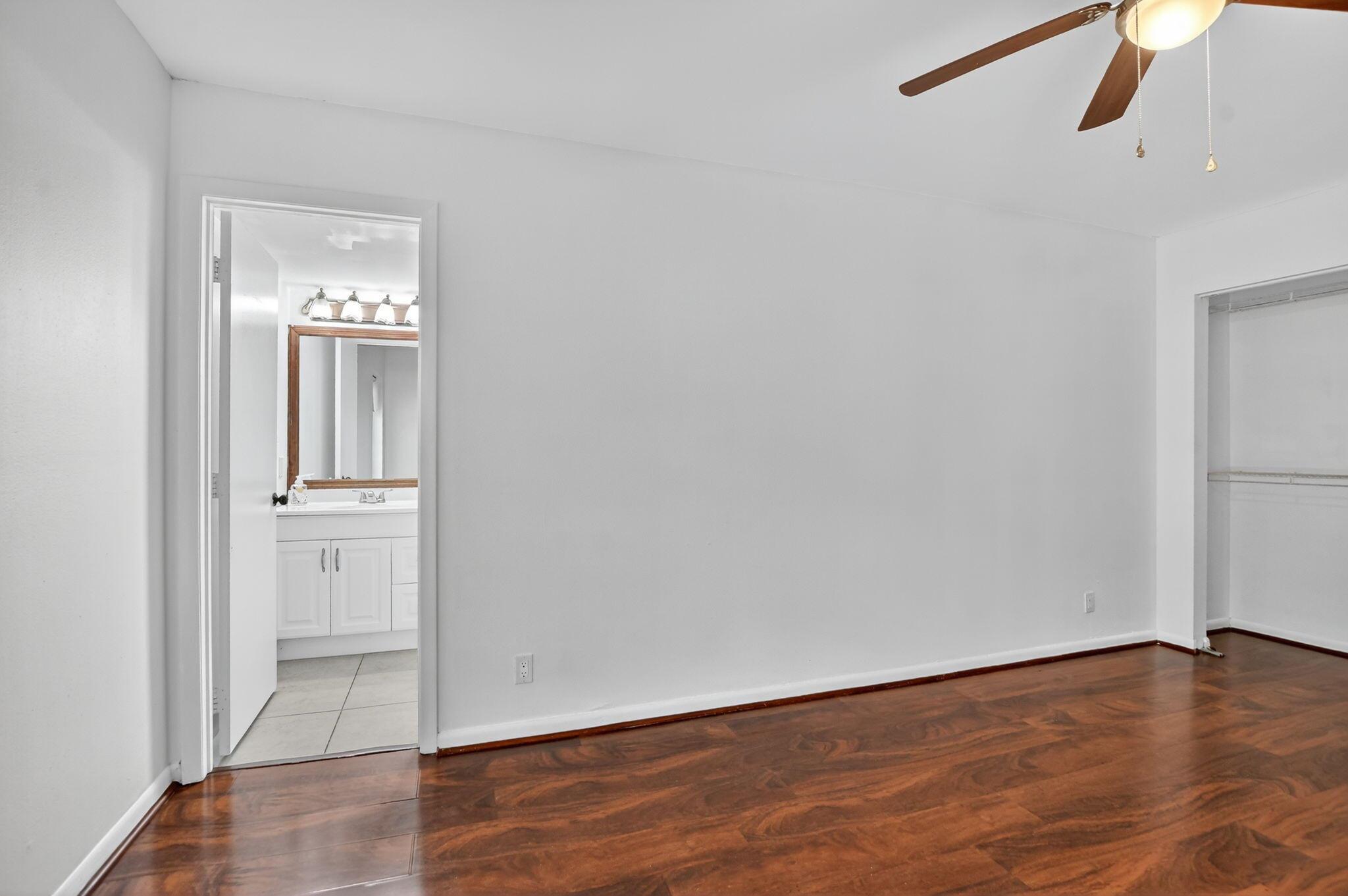 COURTYARD CONDOMINIUMS - Residential