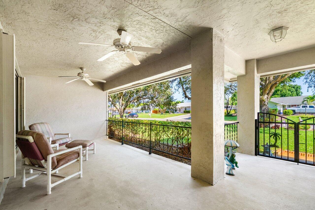 61 W Rubber Tree Drive