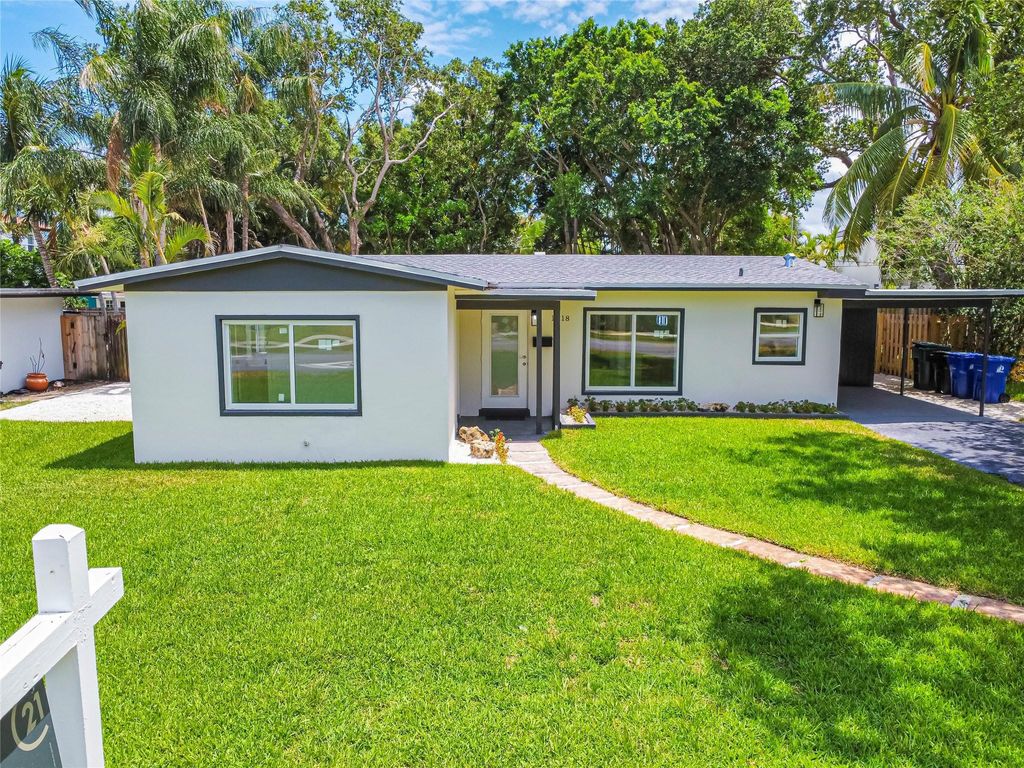 Photo of 1218 SW 20th Street, Fort Lauderdale, FL 33315 (MLS # F10441248)