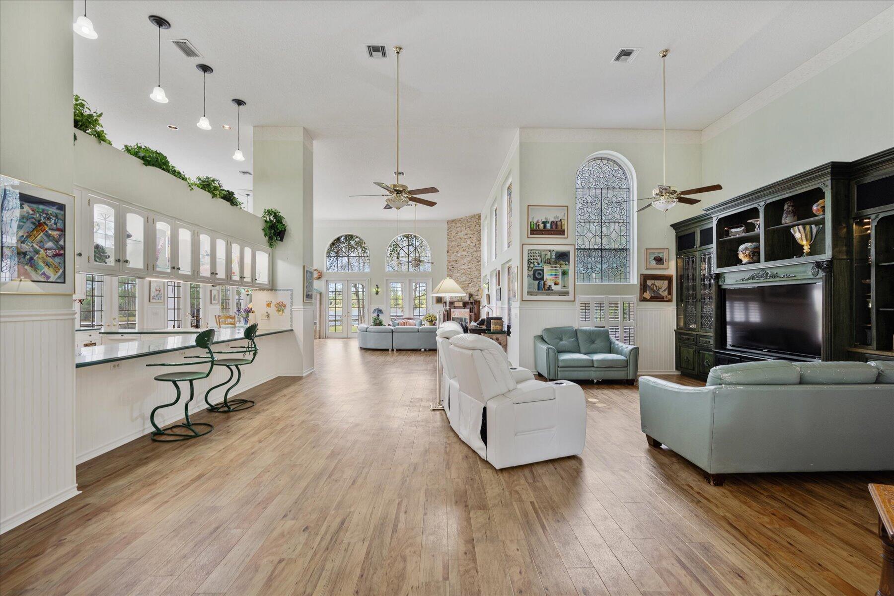 HOMELAND - Residential