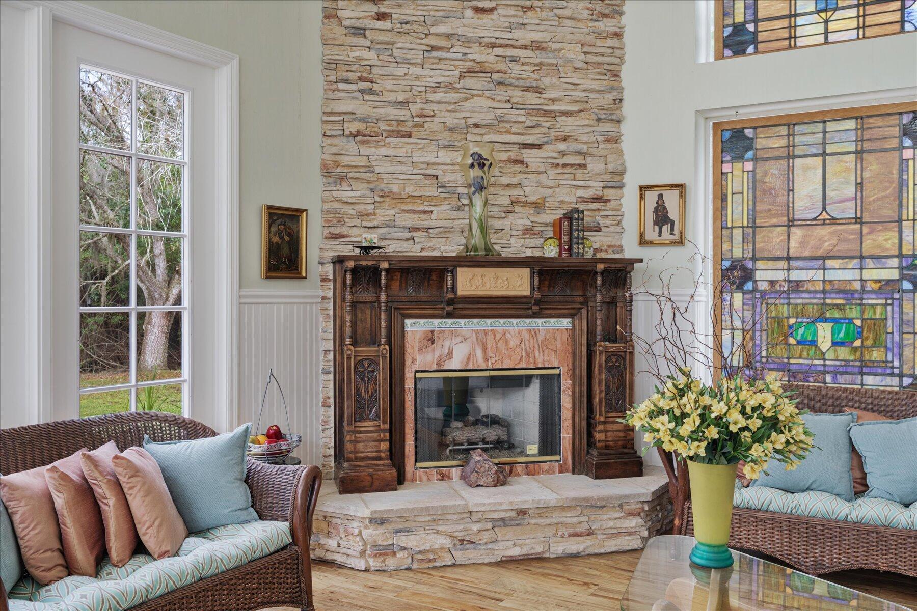 HOMELAND - Residential