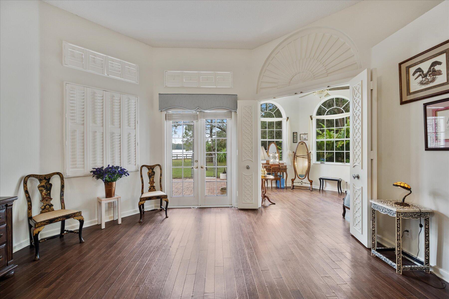 HOMELAND - Residential