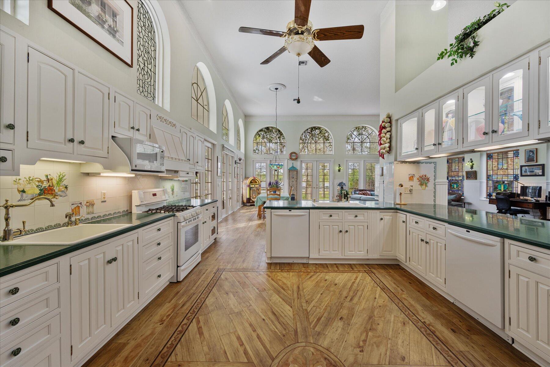 HOMELAND - Residential