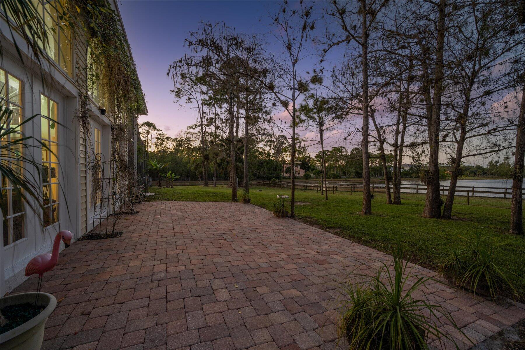 HOMELAND - Residential