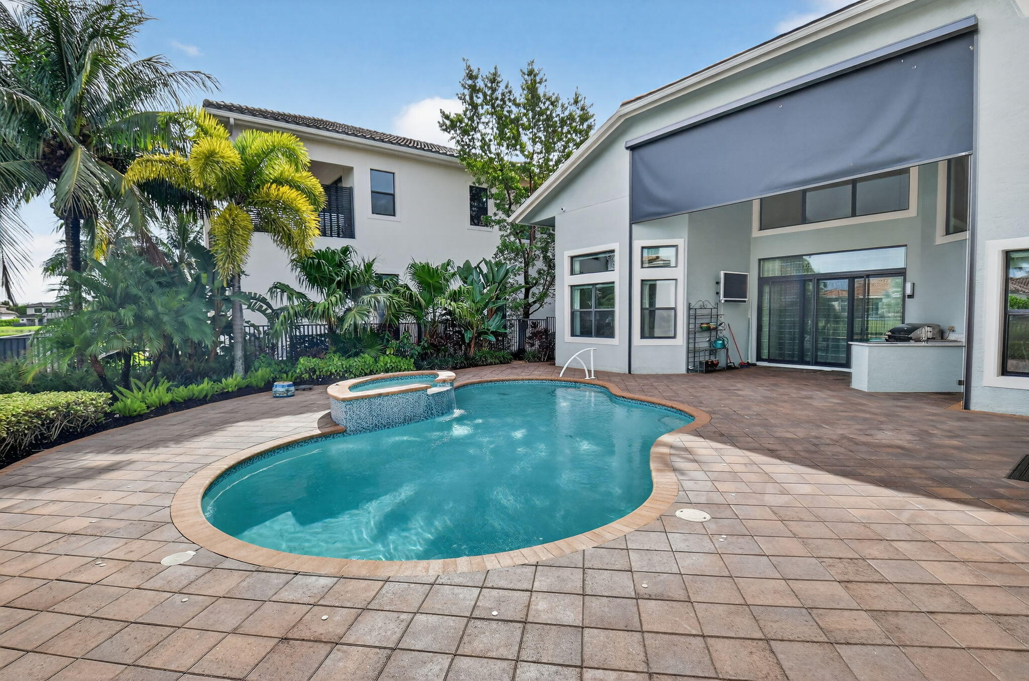 Seven Bridges - Residential