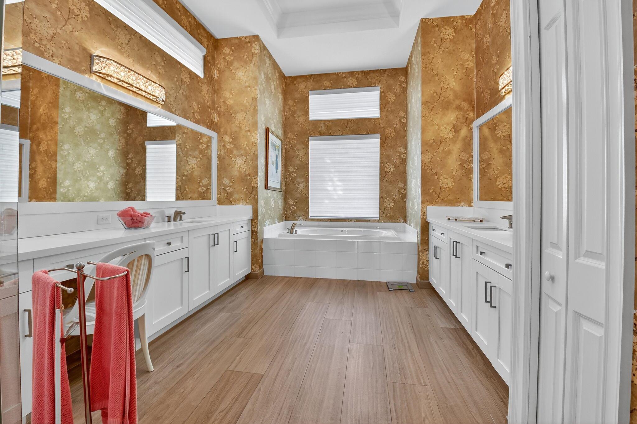 Seven Bridges - Residential