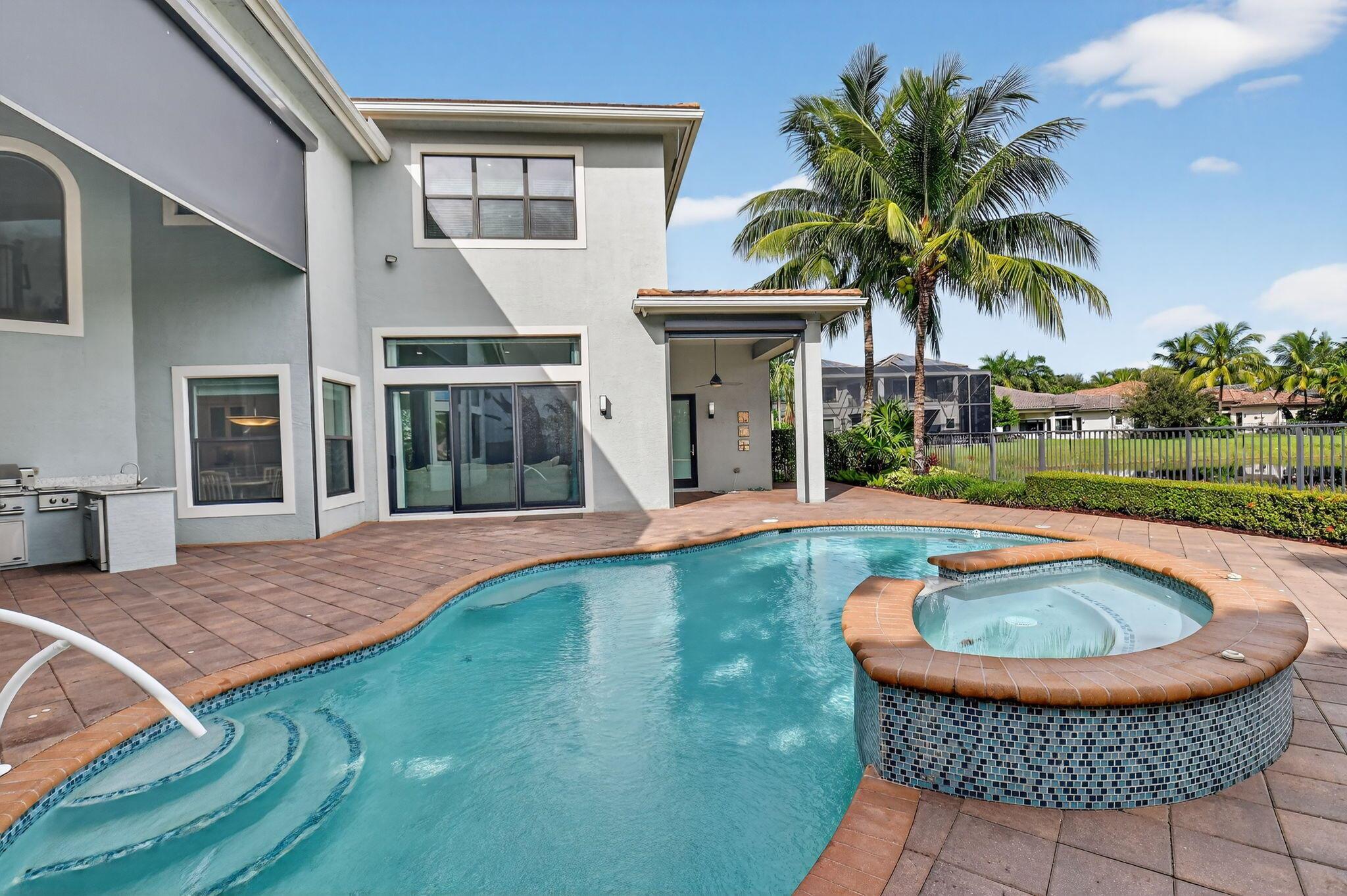 Seven Bridges - Residential