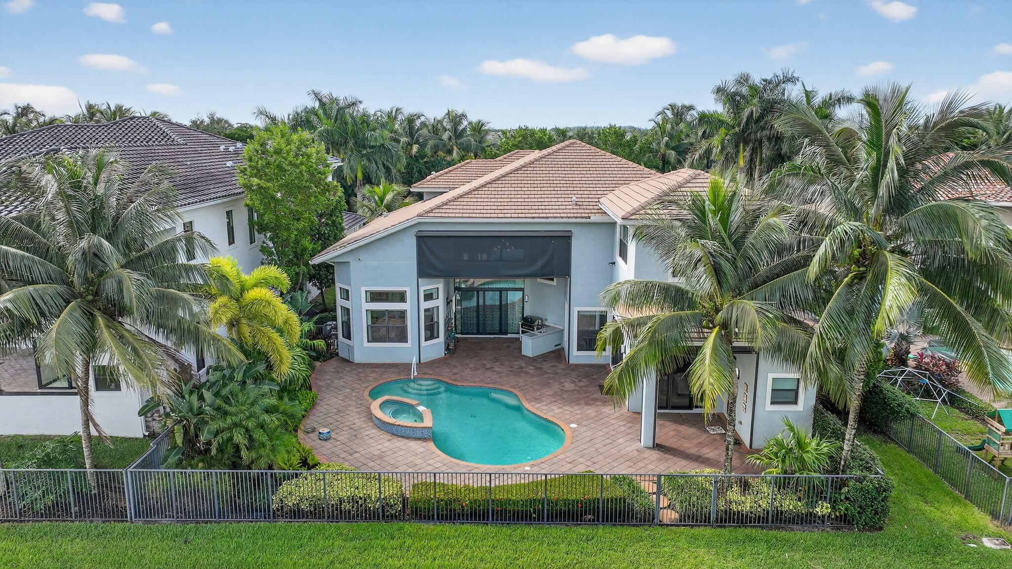 Seven Bridges - Residential