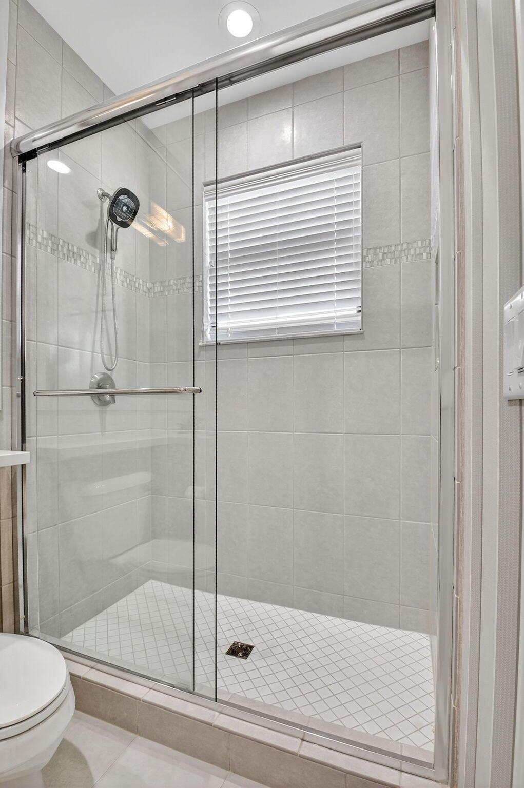 Seven Bridges - Residential