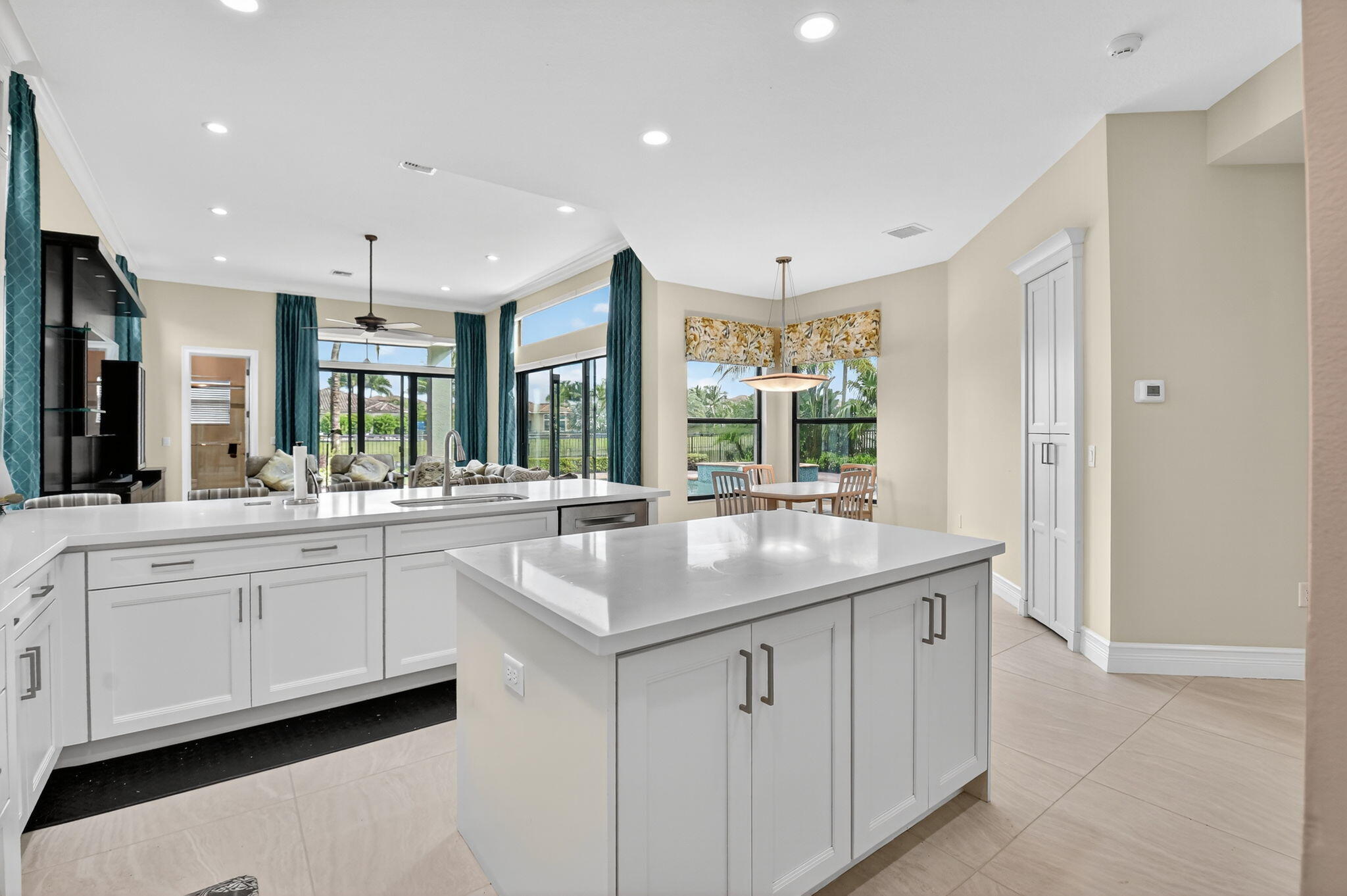 Seven Bridges - Residential
