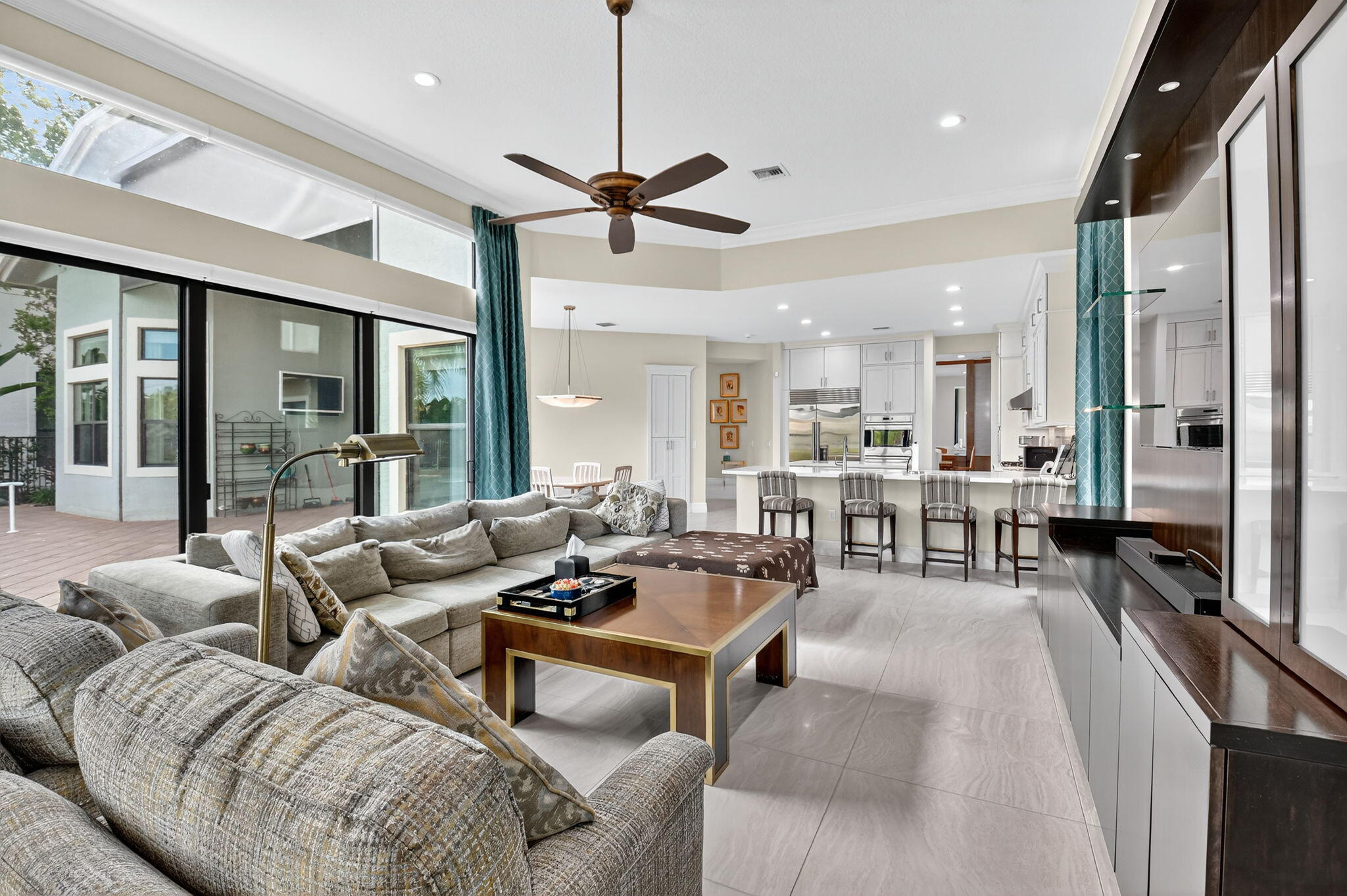 Seven Bridges - Residential
