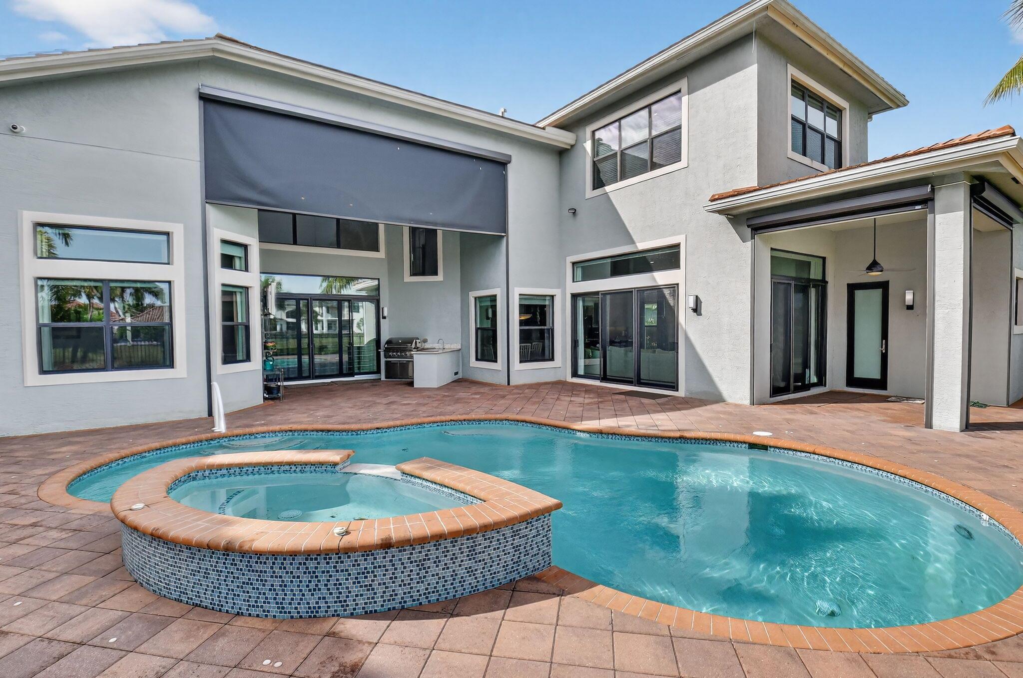 Seven Bridges - Residential