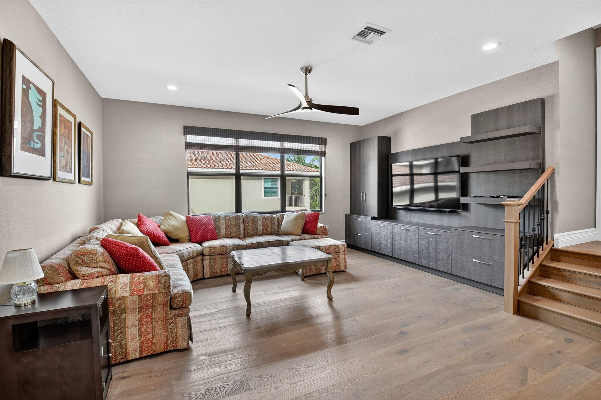 Seven Bridges - Residential