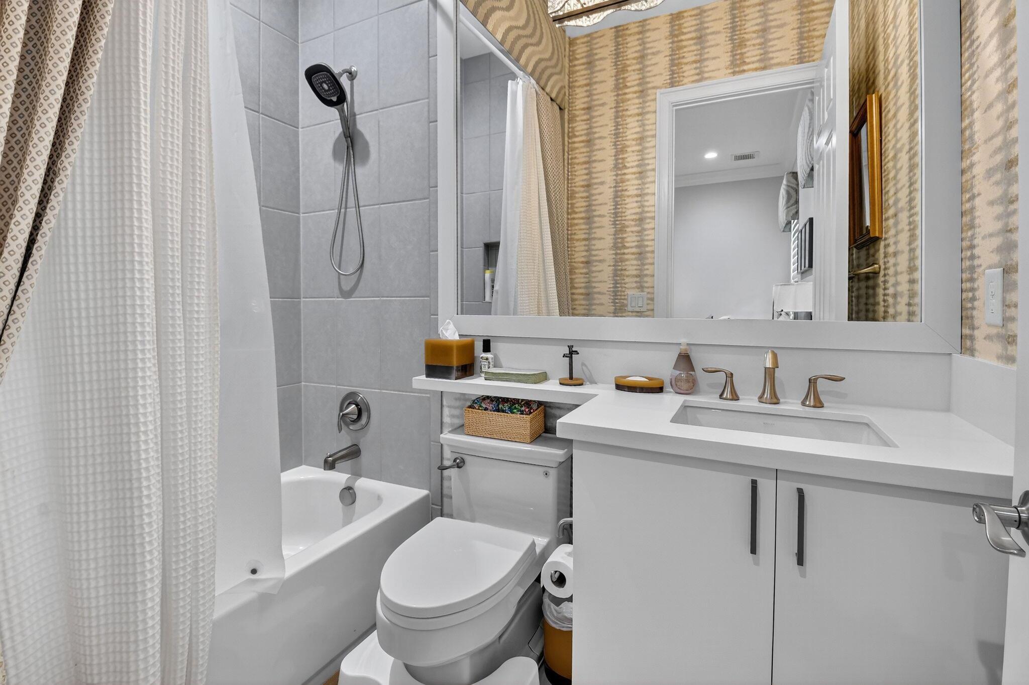 Seven Bridges - Residential