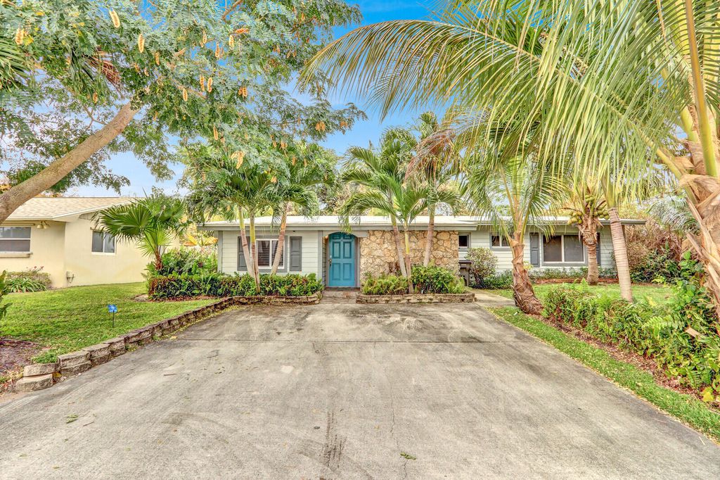 Photo of 1831 Wheeler Road, North Palm Beach, FL 33408 (MLS # R11161412)