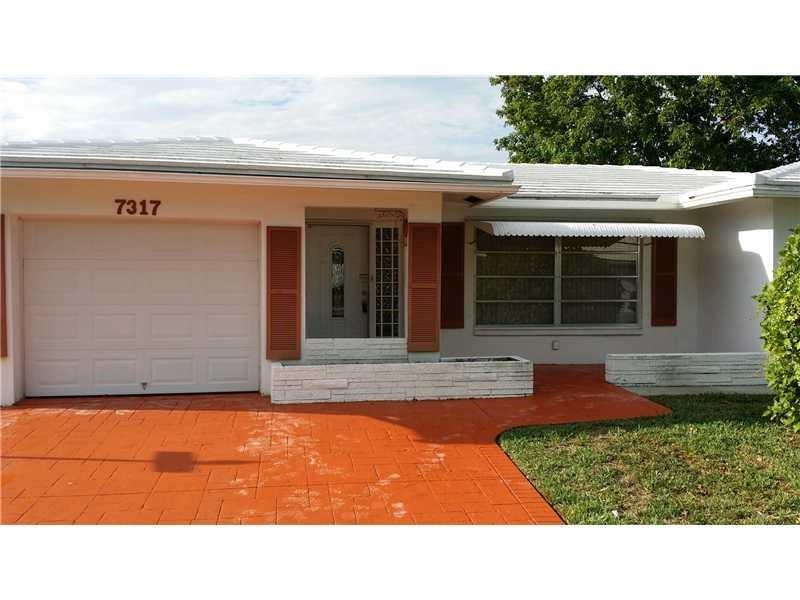 Large 3 bedroom 2 Bathroom + Garage home in the heart of Tamarac * ALL AGES * Tile floor throughout * Open floor plan * Lots of natural light * Community pool * Walk in Closet * Wont last