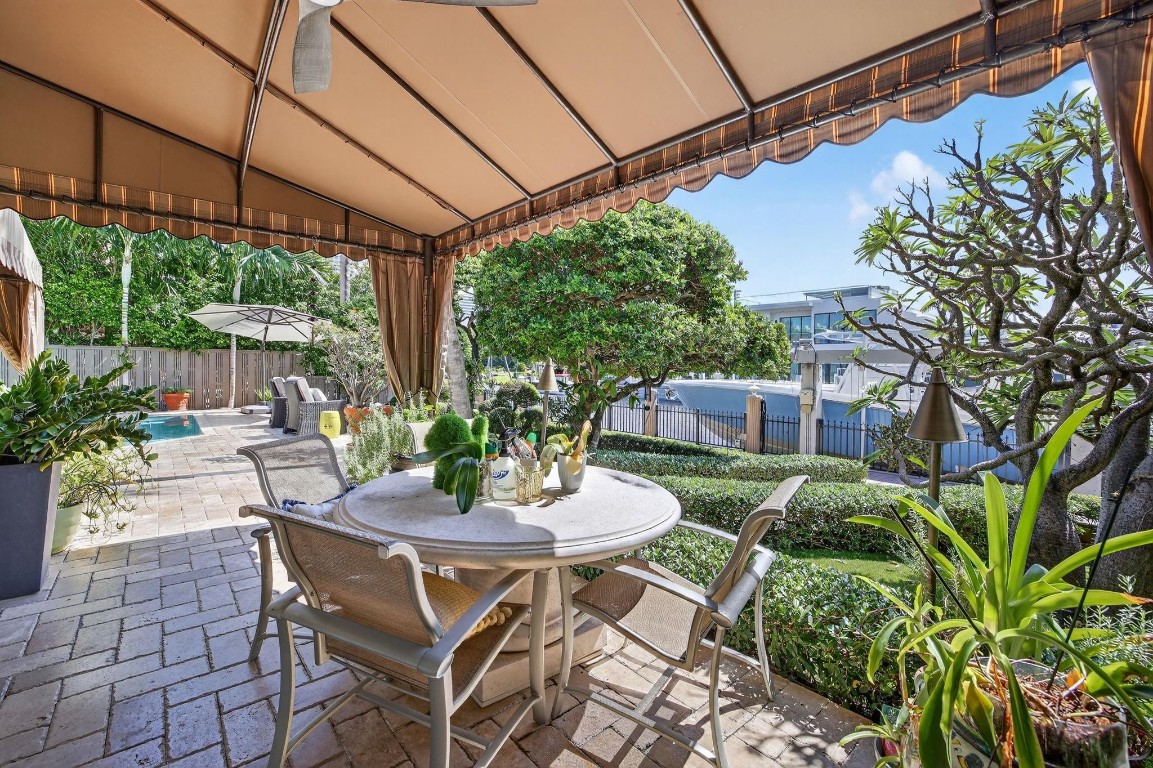 Lauderdale Isles - Residential