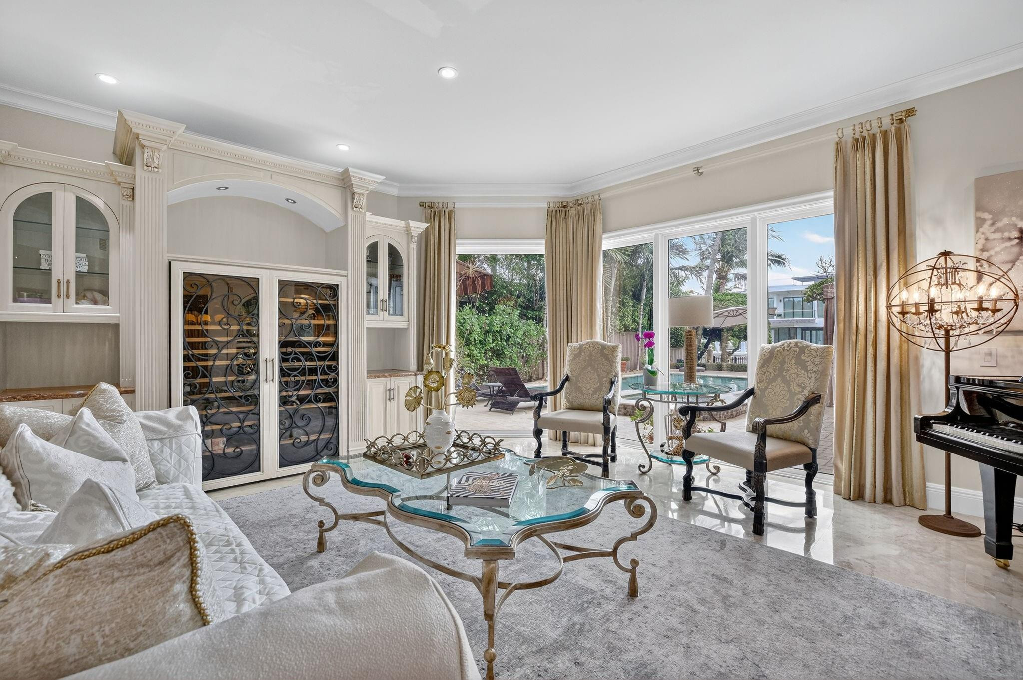 Lauderdale Isles - Residential
