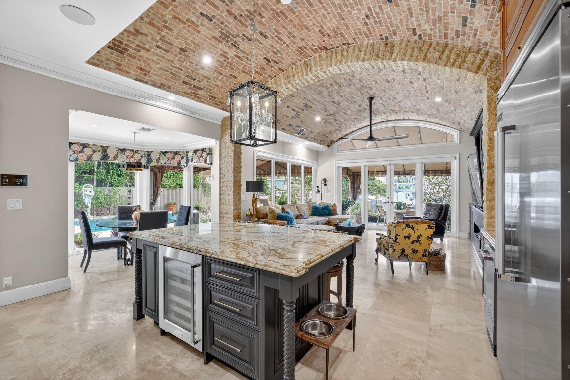 Lauderdale Isles - Residential