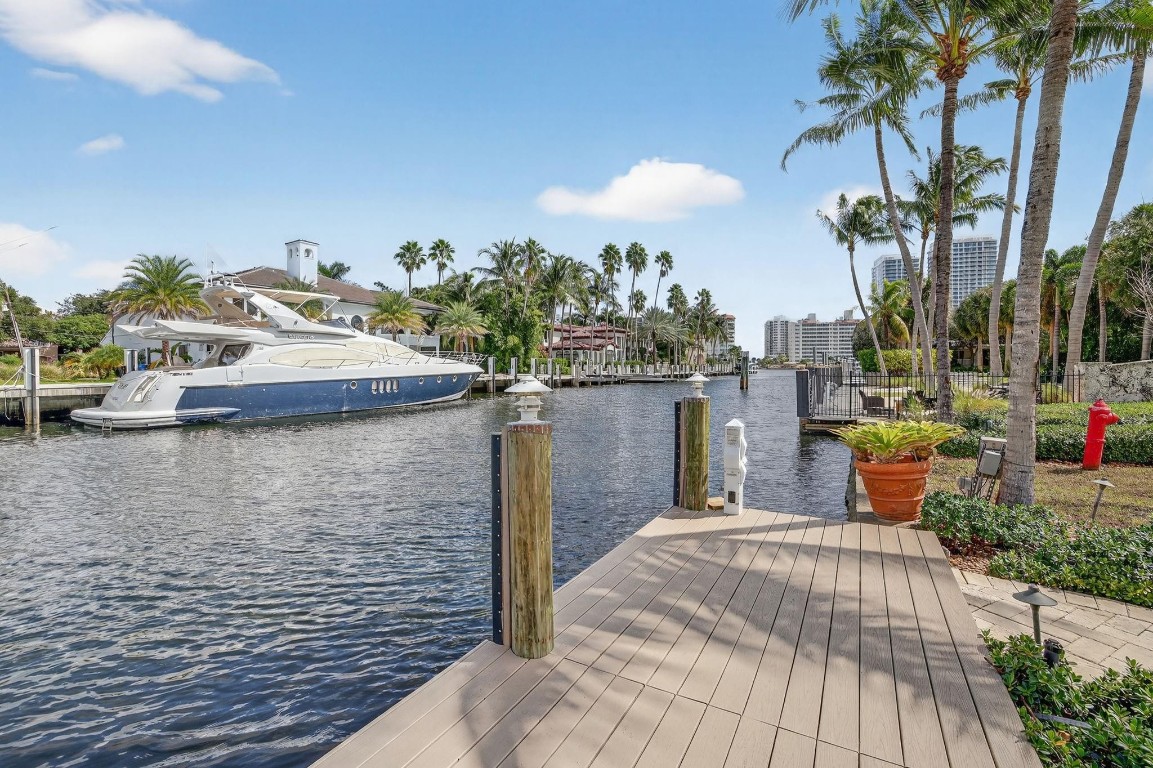 Lauderdale Isles - Residential