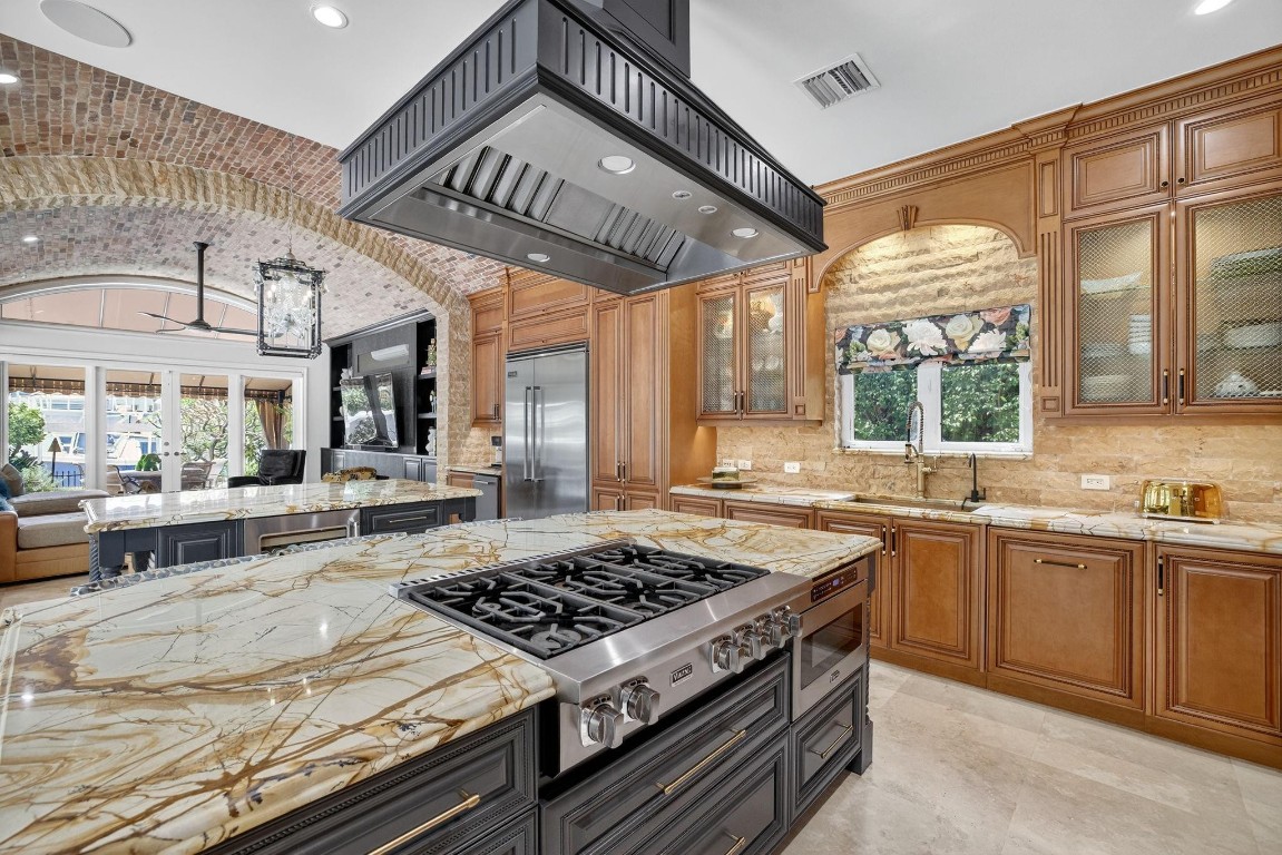 Lauderdale Isles - Residential