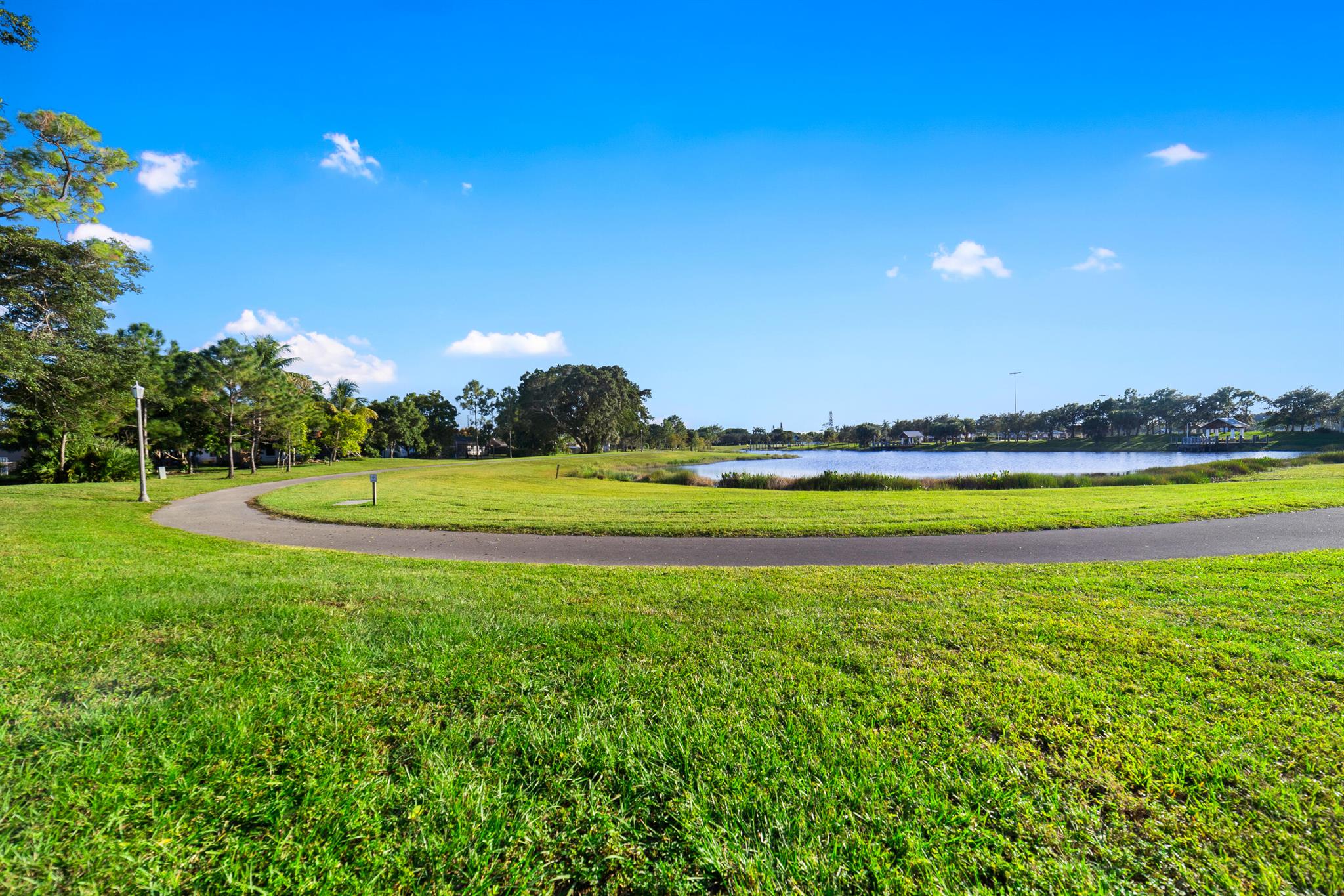 WILLOWS - Residential