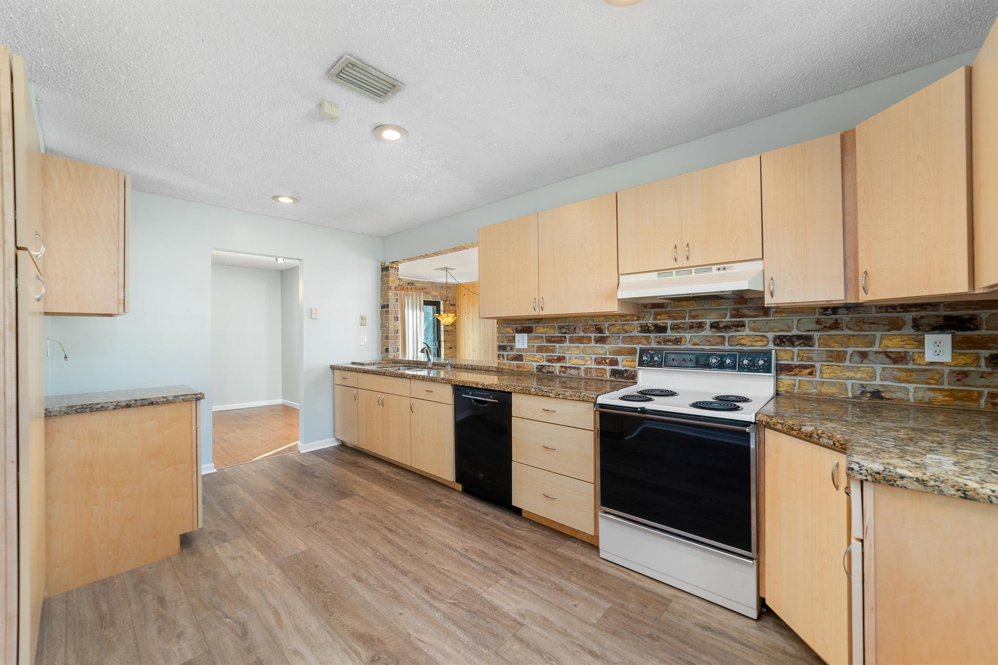 WILLOWS - Residential