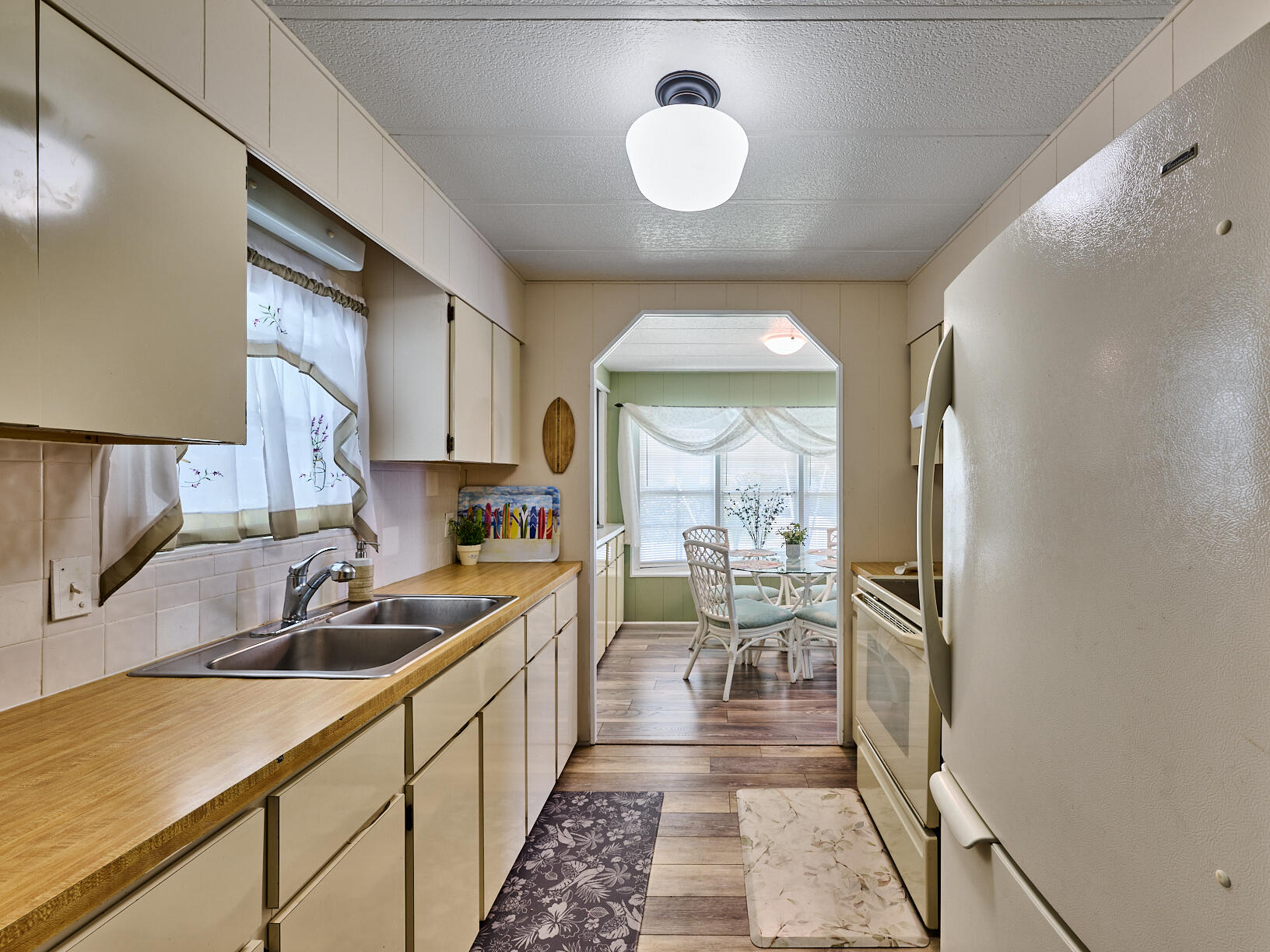 CAMBRIDGE AT HERITAGE RIDGE - Residential