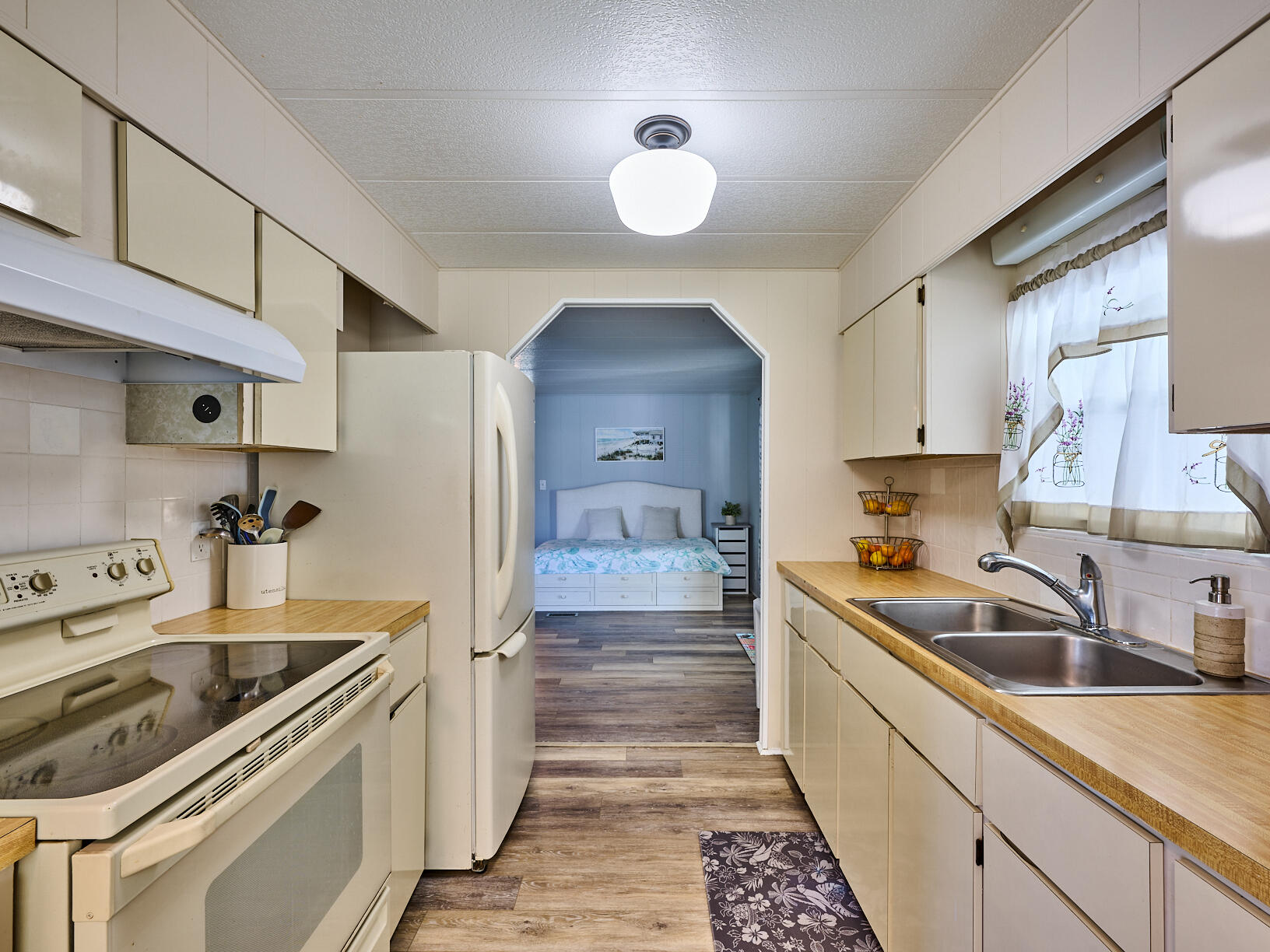 CAMBRIDGE AT HERITAGE RIDGE - Residential