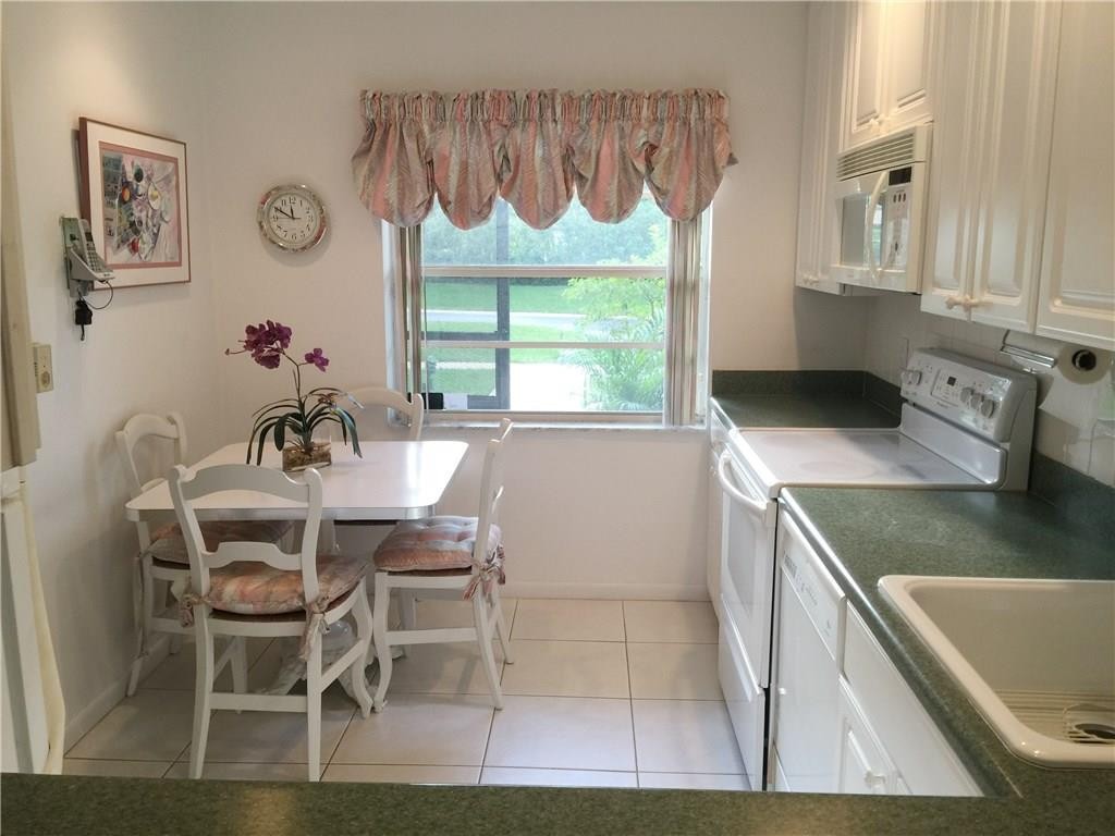 Glades of Boca Lago - Residential