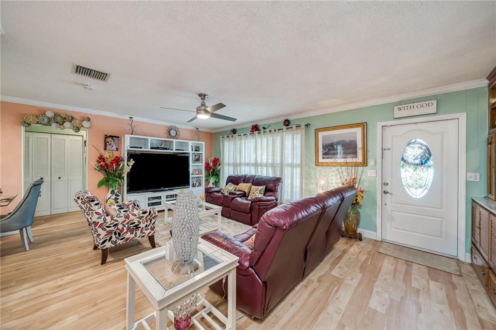 Mainlands Of Tamarac Lake - Residential