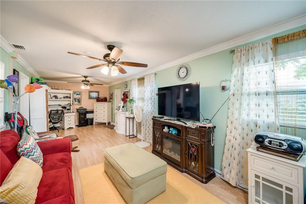 Mainlands Of Tamarac Lake - Residential