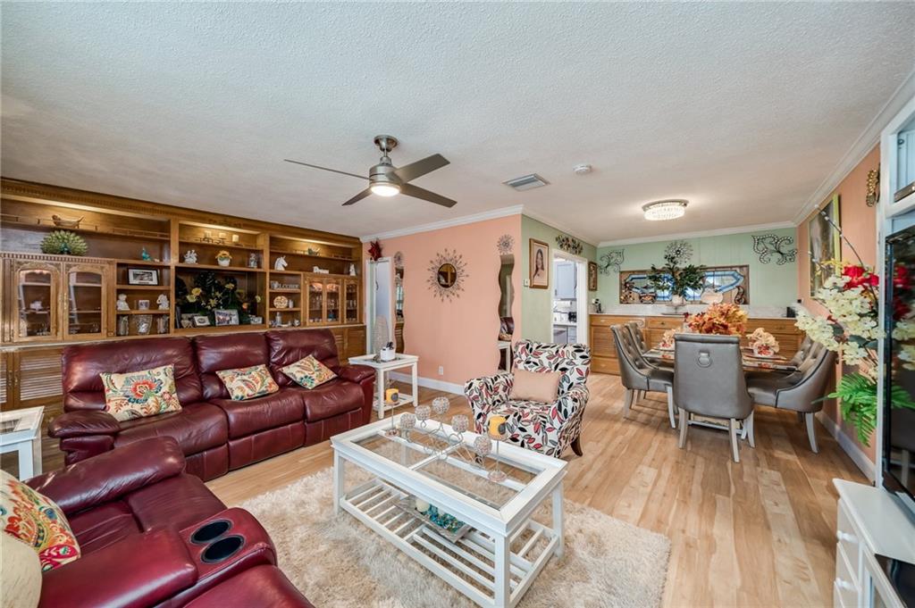 Mainlands Of Tamarac Lake - Residential