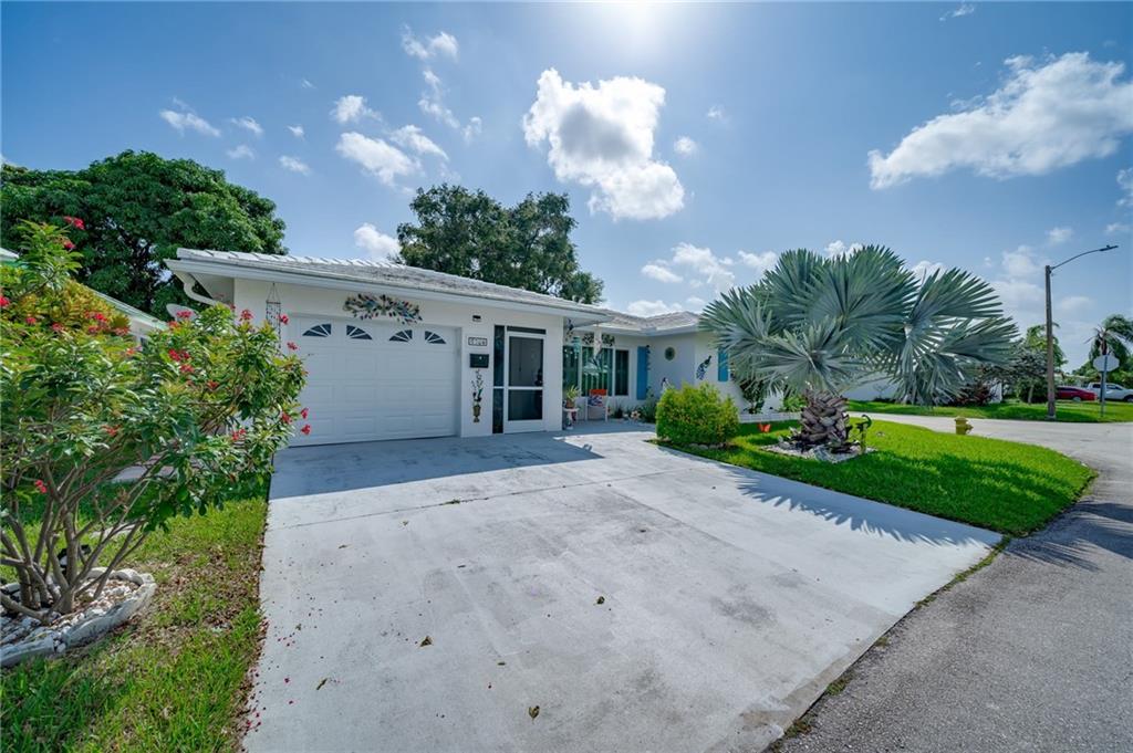 Mainlands Of Tamarac Lake - Residential