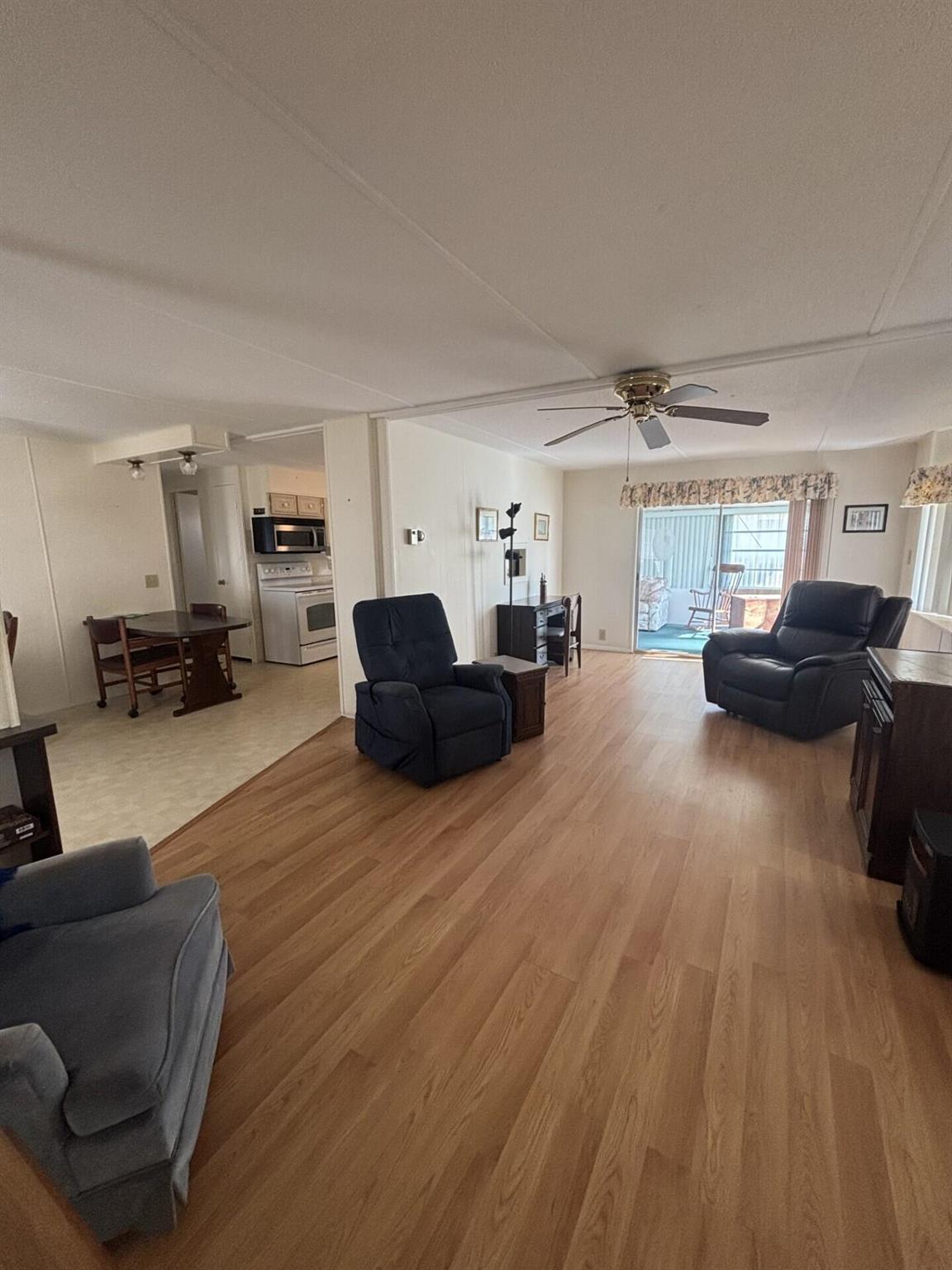 Spanish Lakes One - Residential