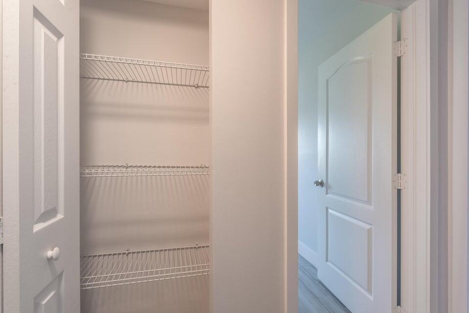 PINE RIDGE AT HAVERHILL C - Residential