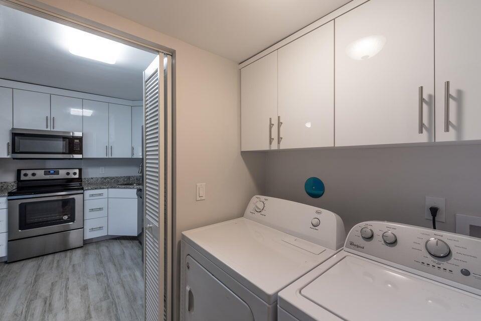 PINE RIDGE AT HAVERHILL C - Residential